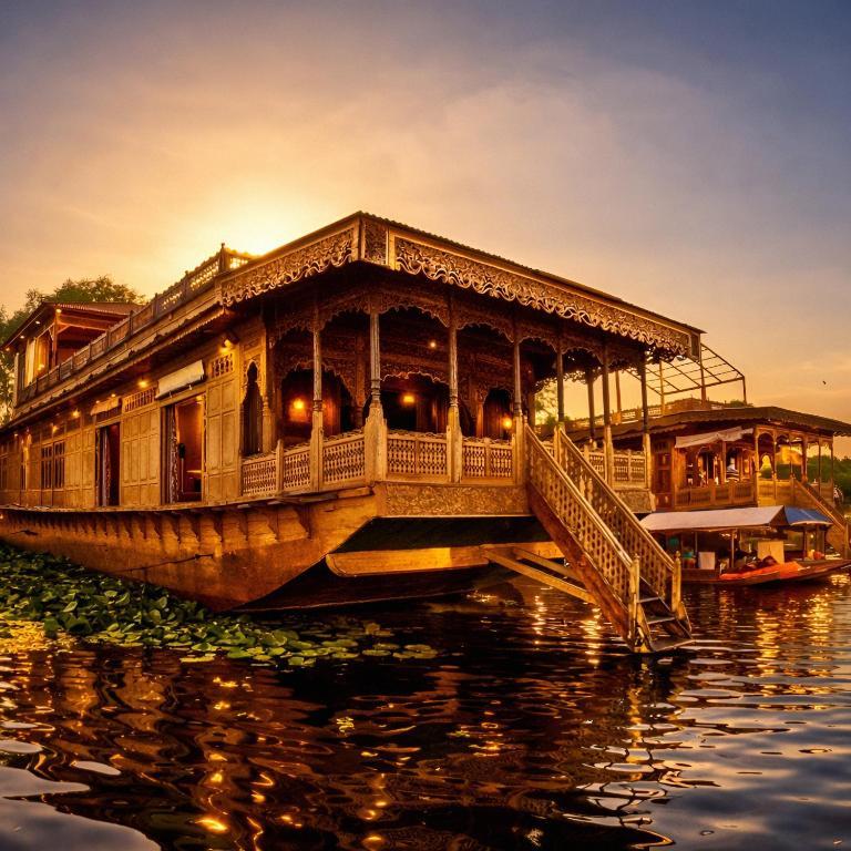 Kashmir Romantic Escape